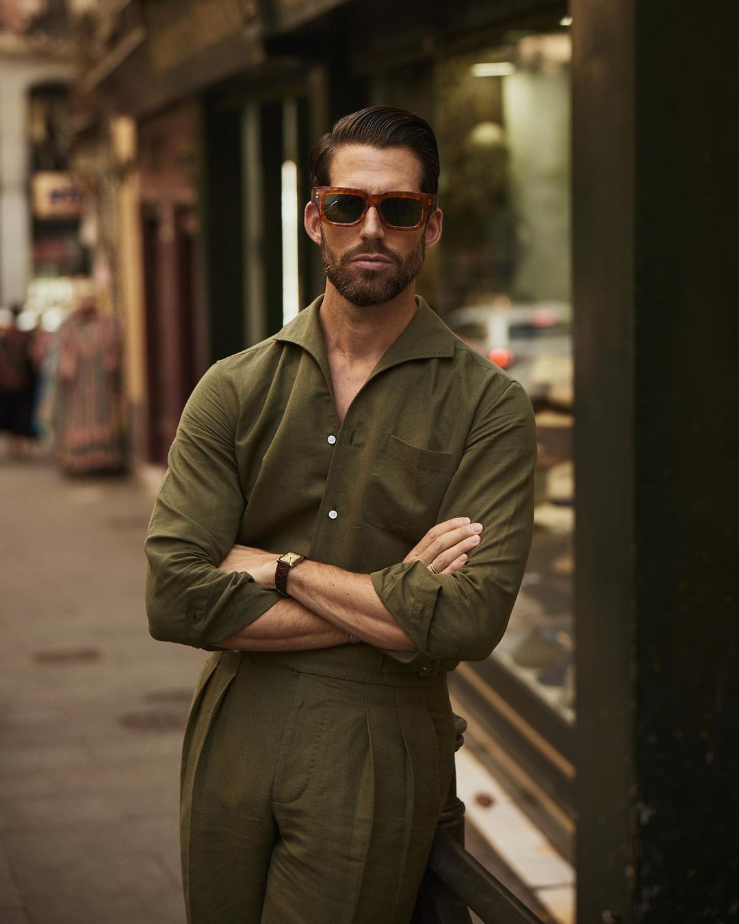 Summer Olive Linen Shirt with one piece collar placket – Luxire