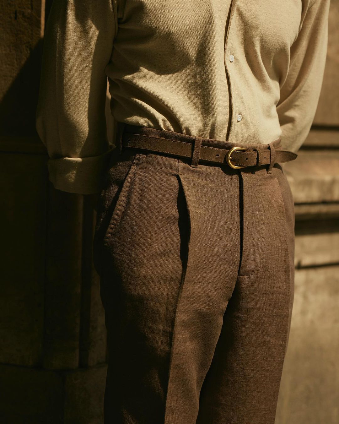 Pleated Custom Men's Linen Pants in Brown Linen Cotton – Luxire