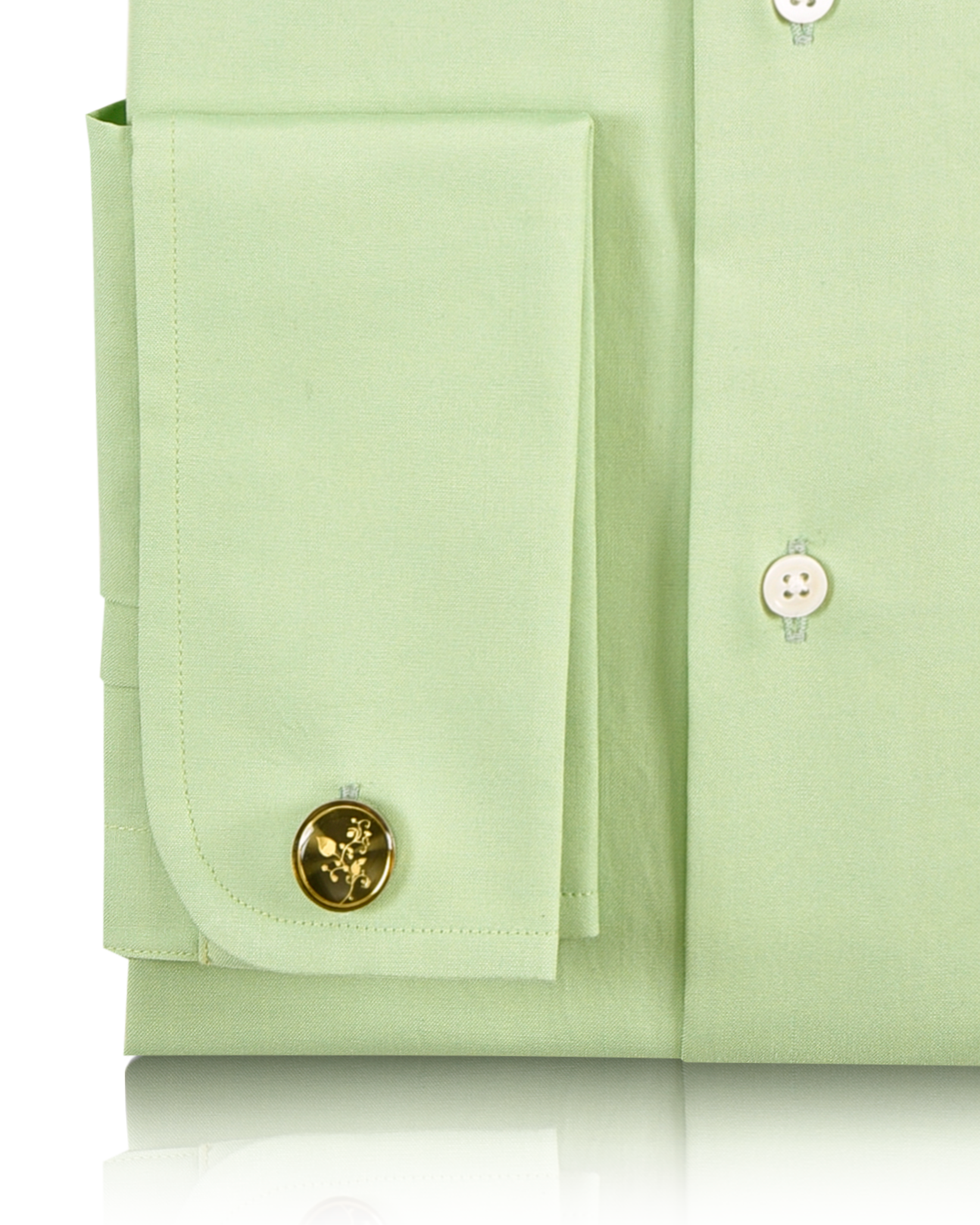 Cuff of the custom oxford shirt for men by Luxire in light green pinpoint