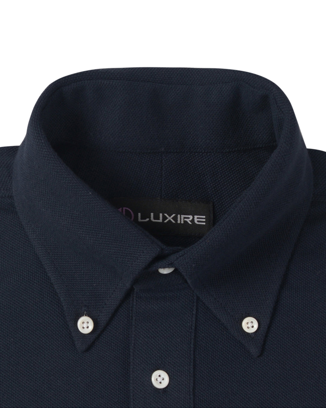 Collar of the custom oxford polo shirt for men by Luxire in navy