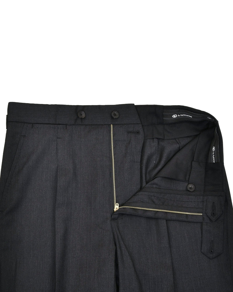 VBC: Charcoal Tropical Wool