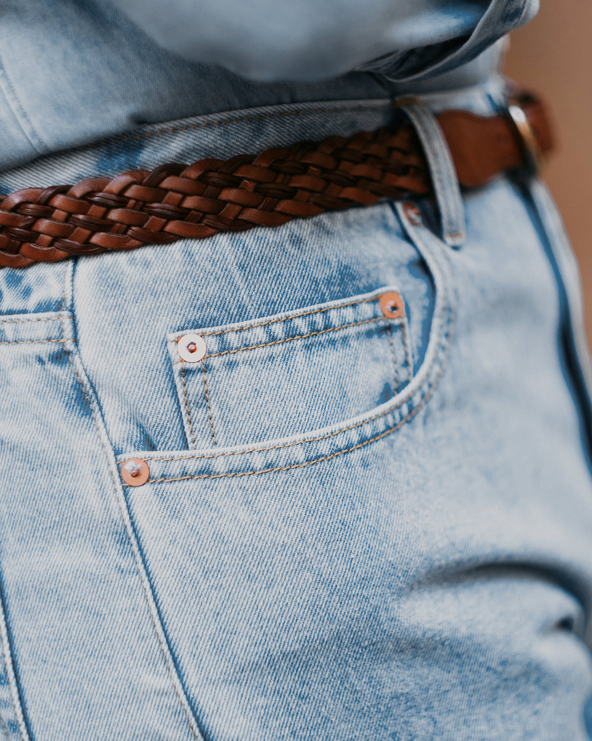 Fade Washed Light Blue Jeans - 6
