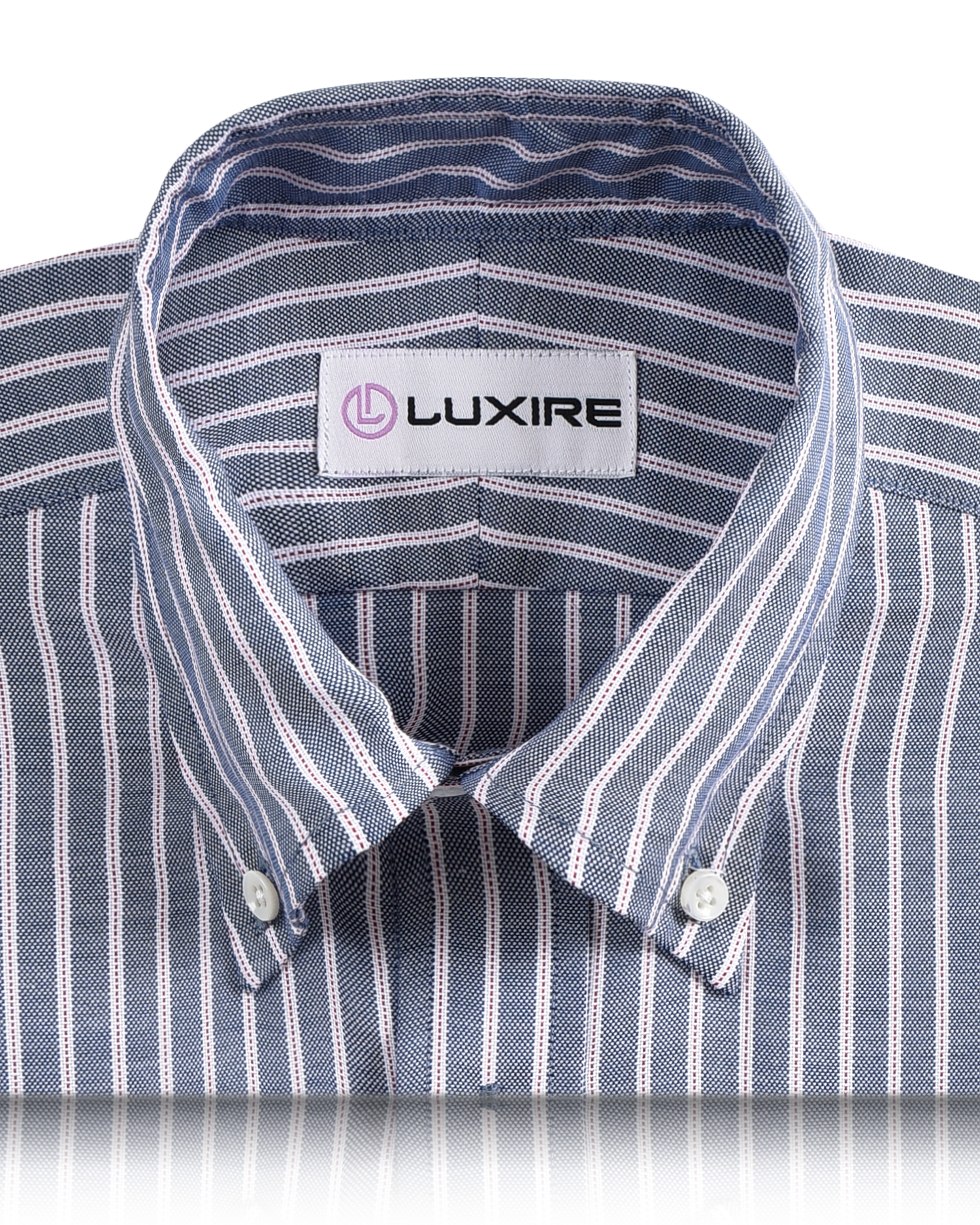 Collar of the custom oxford shirt for men by Luxire in navy awning with red pinstripes