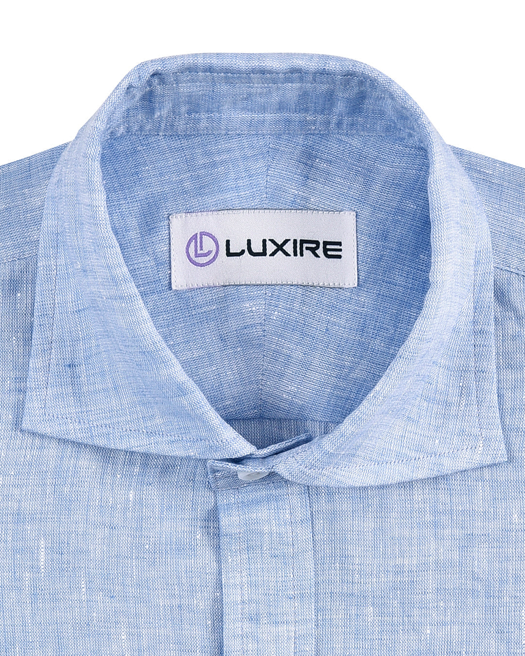 Collar of the custom linen shirt for men in 60s light blue by Luxire Clothing