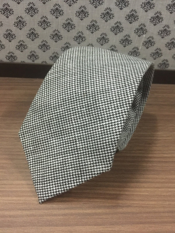 Linen Tie: Black White Houndstooth